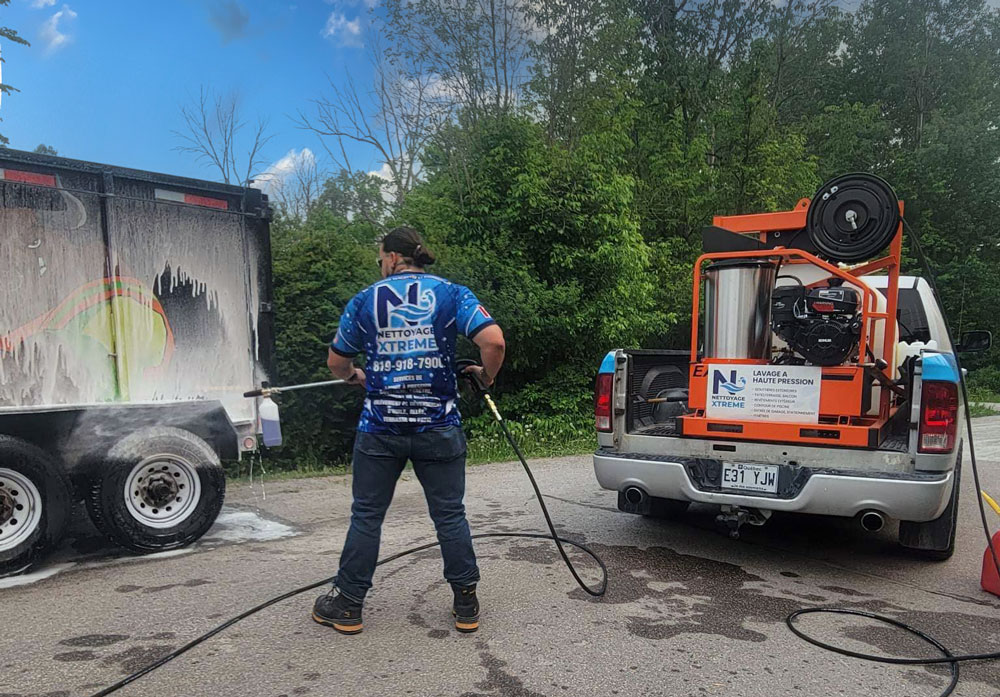 cleaning_truck